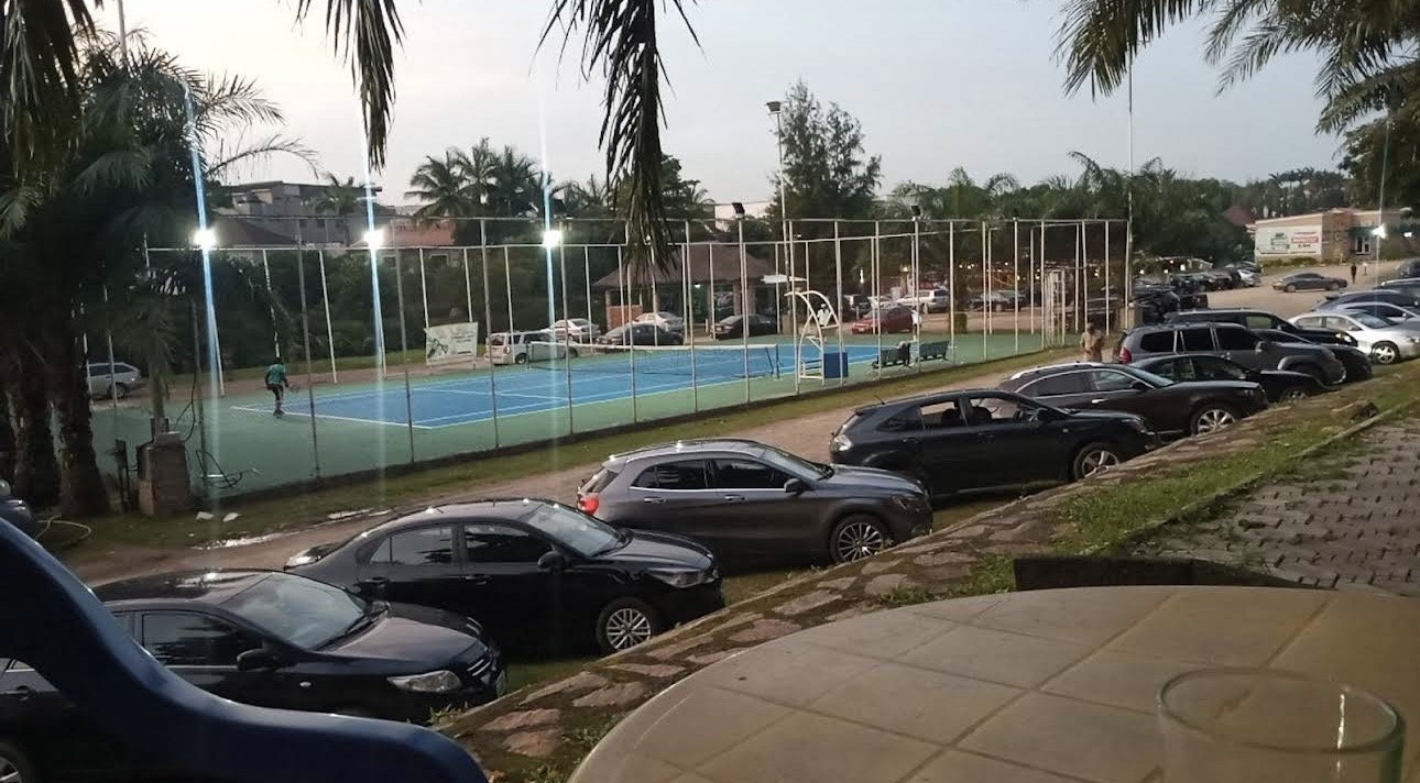 Monaliza Tennis Club court